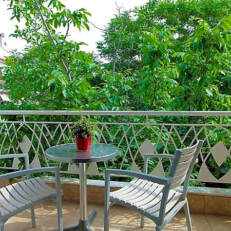 Epavli Aparthotel