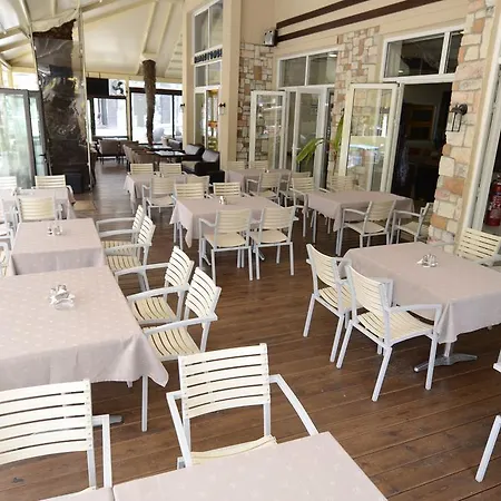 Epavli 4* Nea Kallikrateia