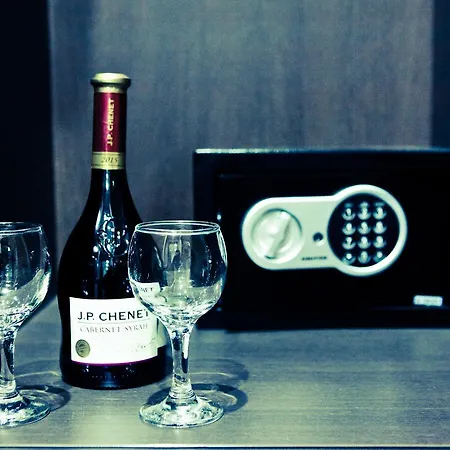 Epavli 公寓式酒店