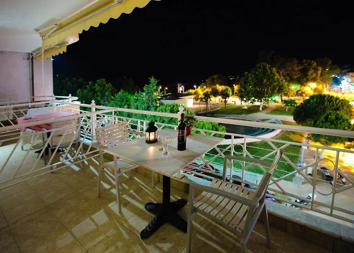 Epavli 4* Nea Kallikrateia