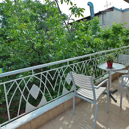 شقة فندقية Epavli 4*