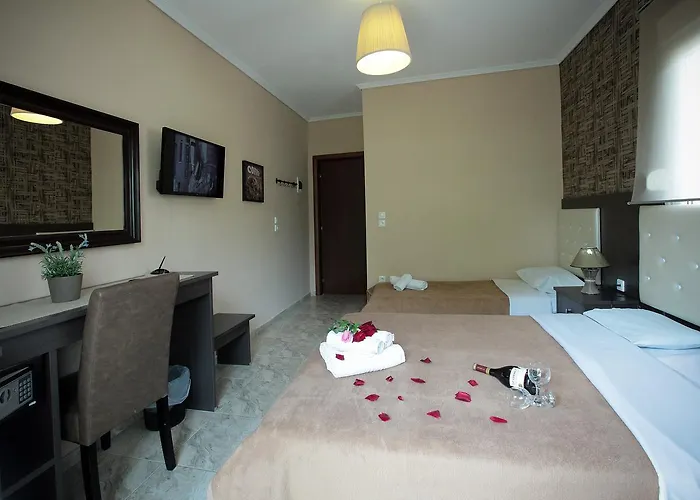 Epavli 4*